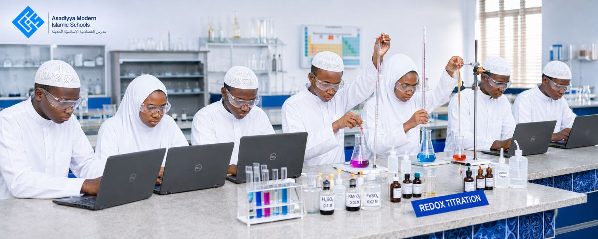 Wanafunzi wa Kidato cha Pili Waendelea na Masomo kwa Bidii Raudhwa Modern Islamic School